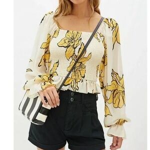 Anthropologie Floral Puff-Sleeved Blouse